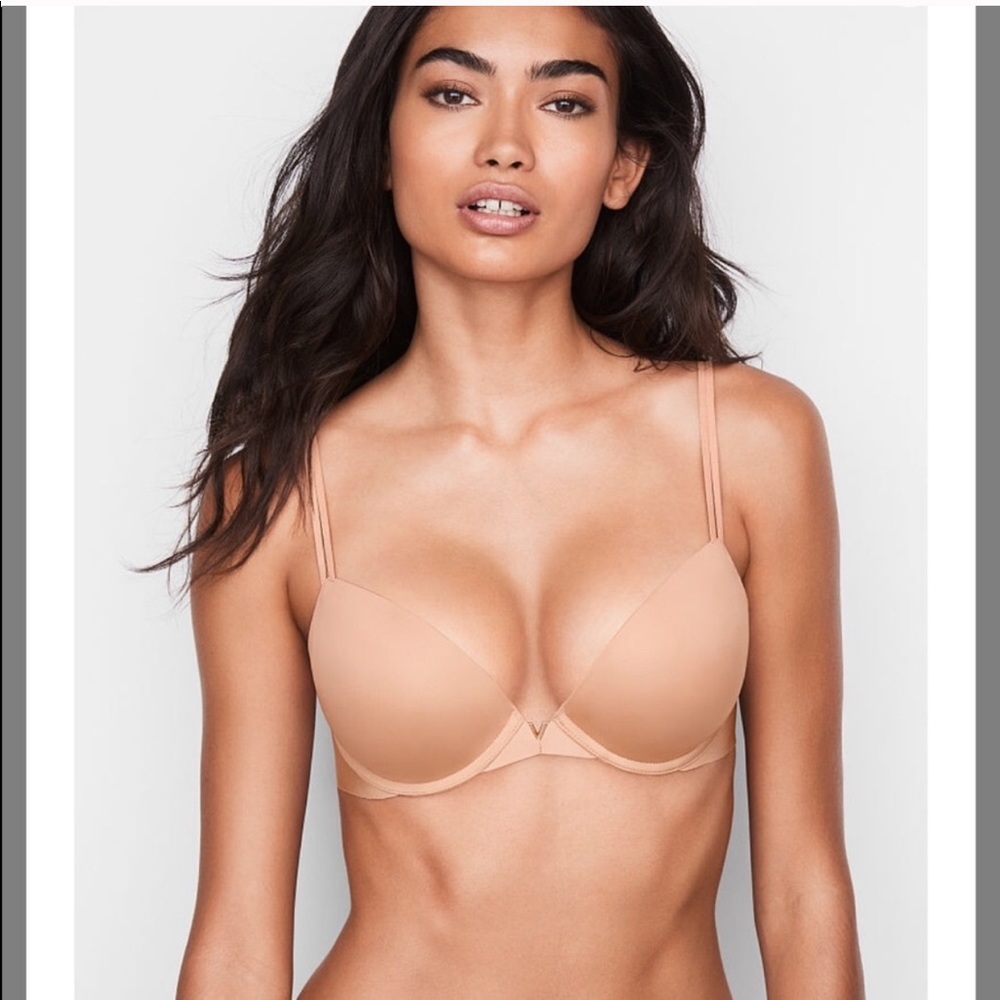 Victoria’s Secret Sexy illusions push up 36